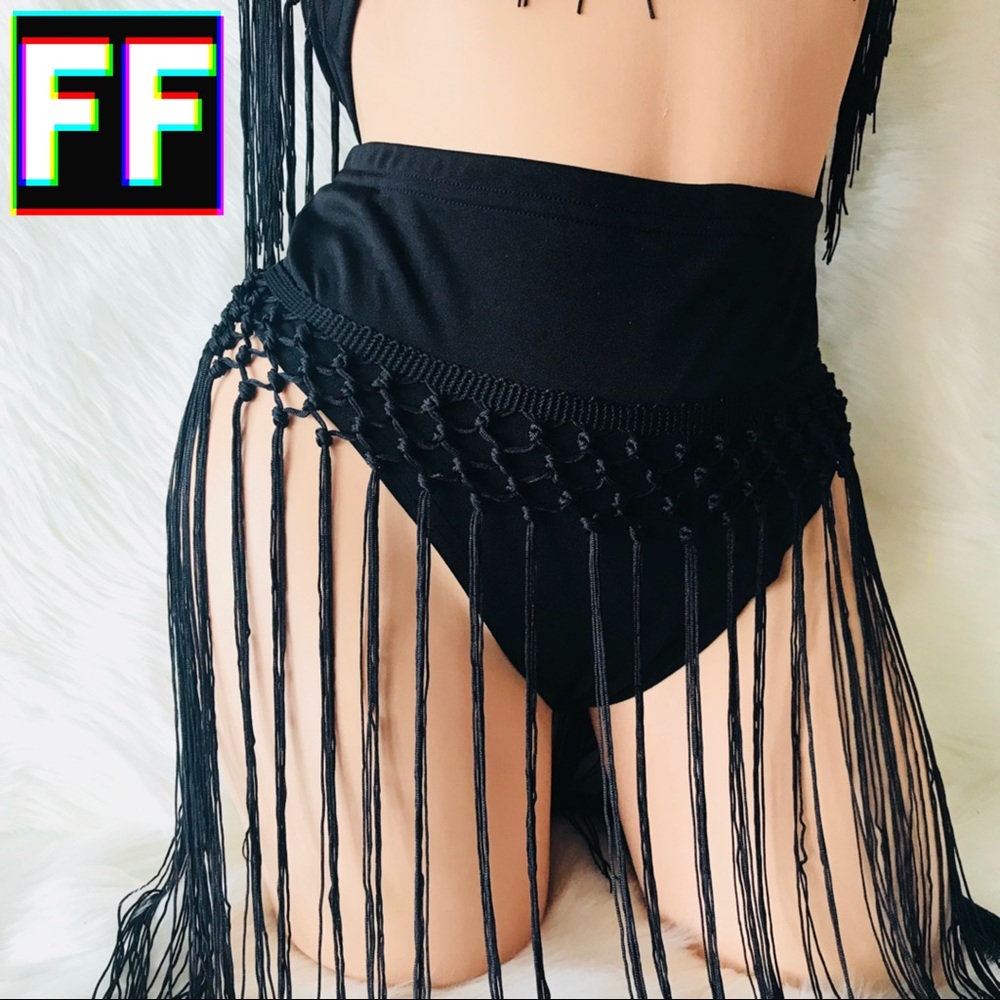 TASSEL CUTOUT COVERUP SET ✖️ - Picture 4 of 9